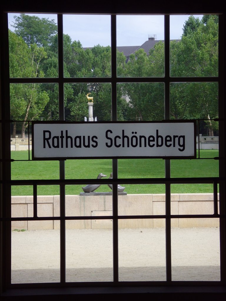 Blick aus dem U-Bhf Rathaus Schneberg, U 4