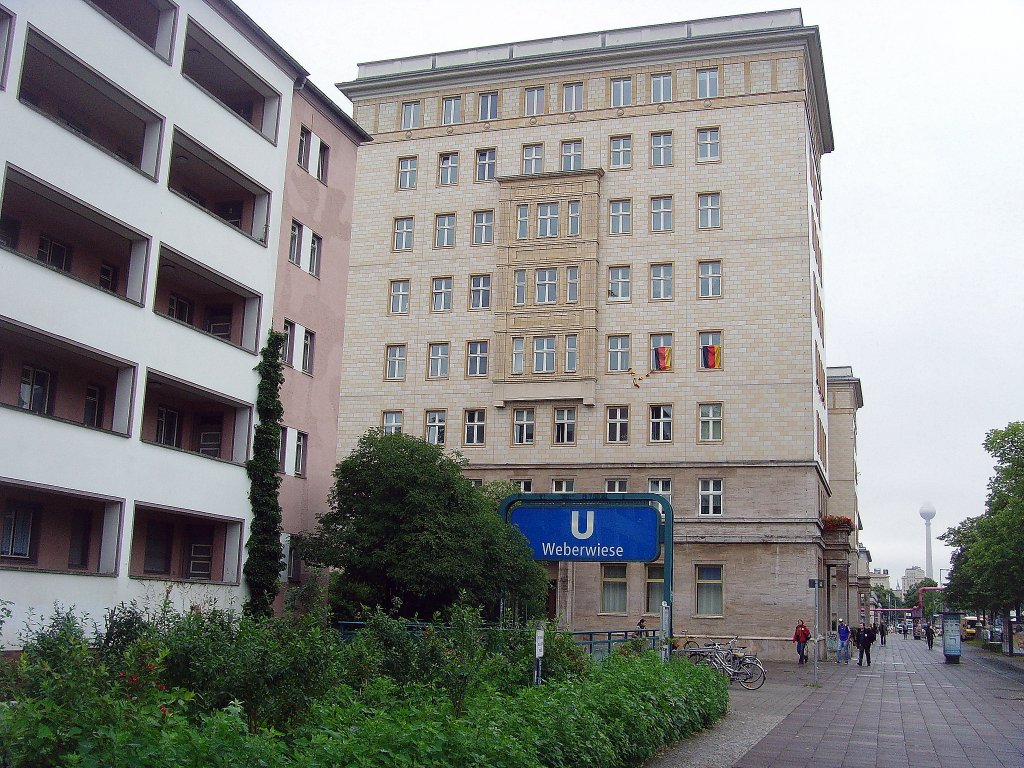 Eingang U-Bhf Weberwiese