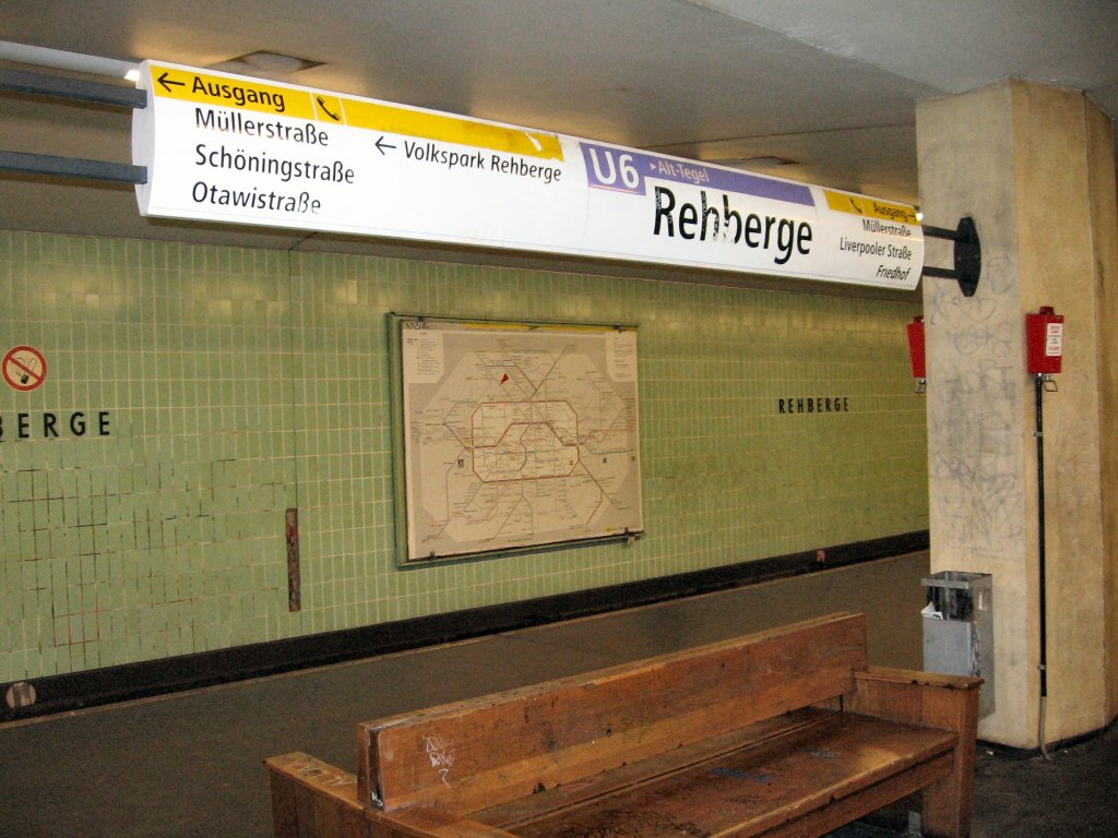 U-Bhf Rehberrge der U 6, Stationsschild - 2007